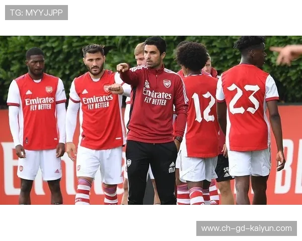 凯撒酋长与阿尔希拉尔进行友谊赛，促进交流，凯撒尔是什么意思